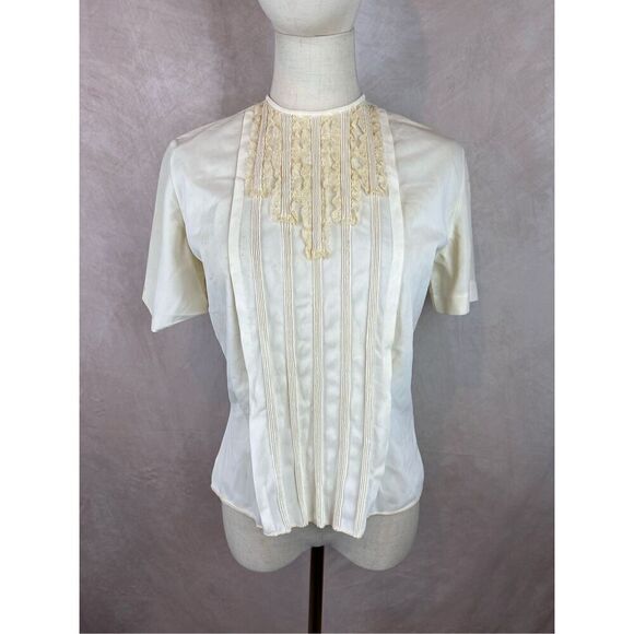 Vintage Late 1950s Cream Lace Button Back Blouse - Picture 1 of 9